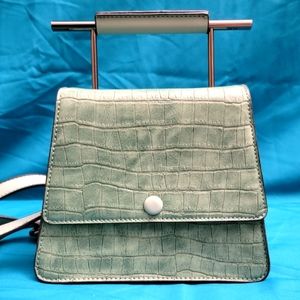 👜👜NWOT KAYLA+AVA Green Croco Purse Crossbody👜👜